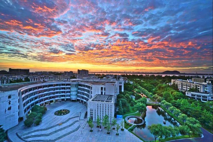 浙江工商大学官网首页/浙江工商大学省重点建设高校