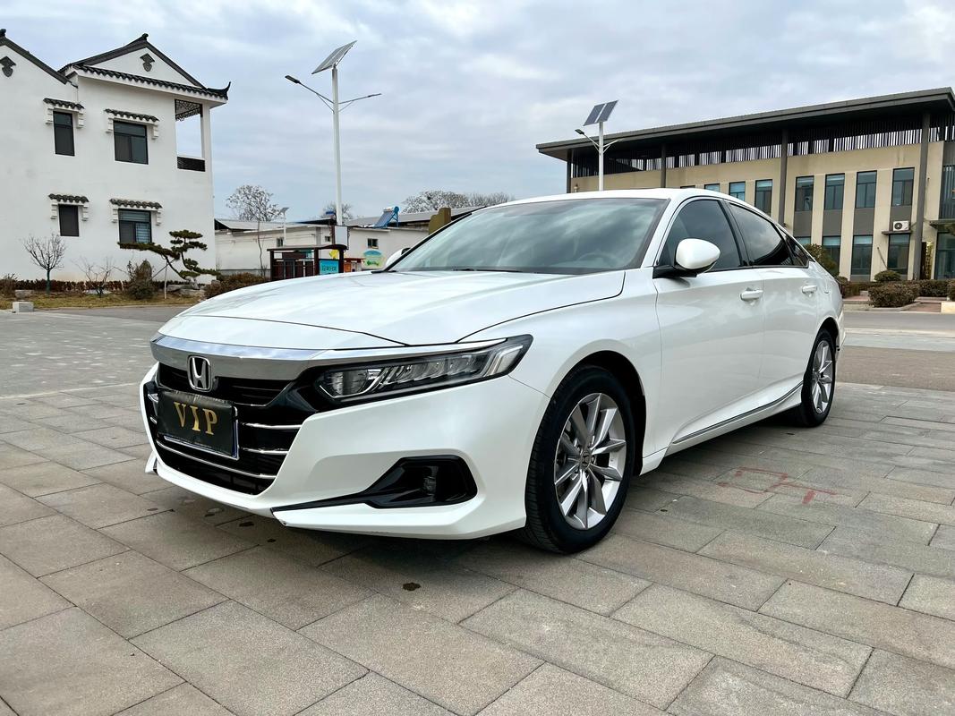 23款本田雅阁报价及图片,本田雅阁2022新款报价及图片